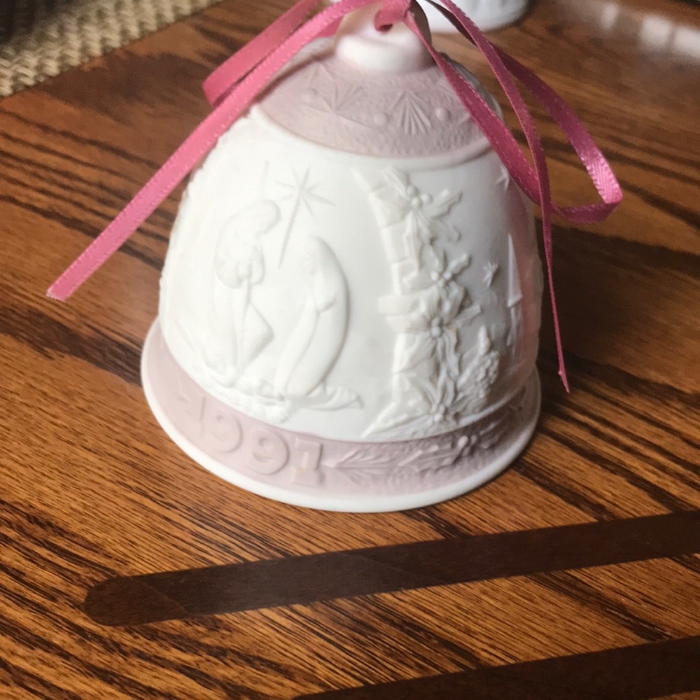 1991 LLADRO Annual Christmas Bell (Collectable)